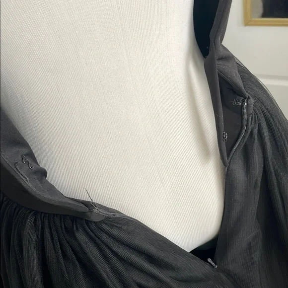 Mac Duggal Plunge Neck, Low Back Full Skirt Black Evening Gown - Picture 12 of 13